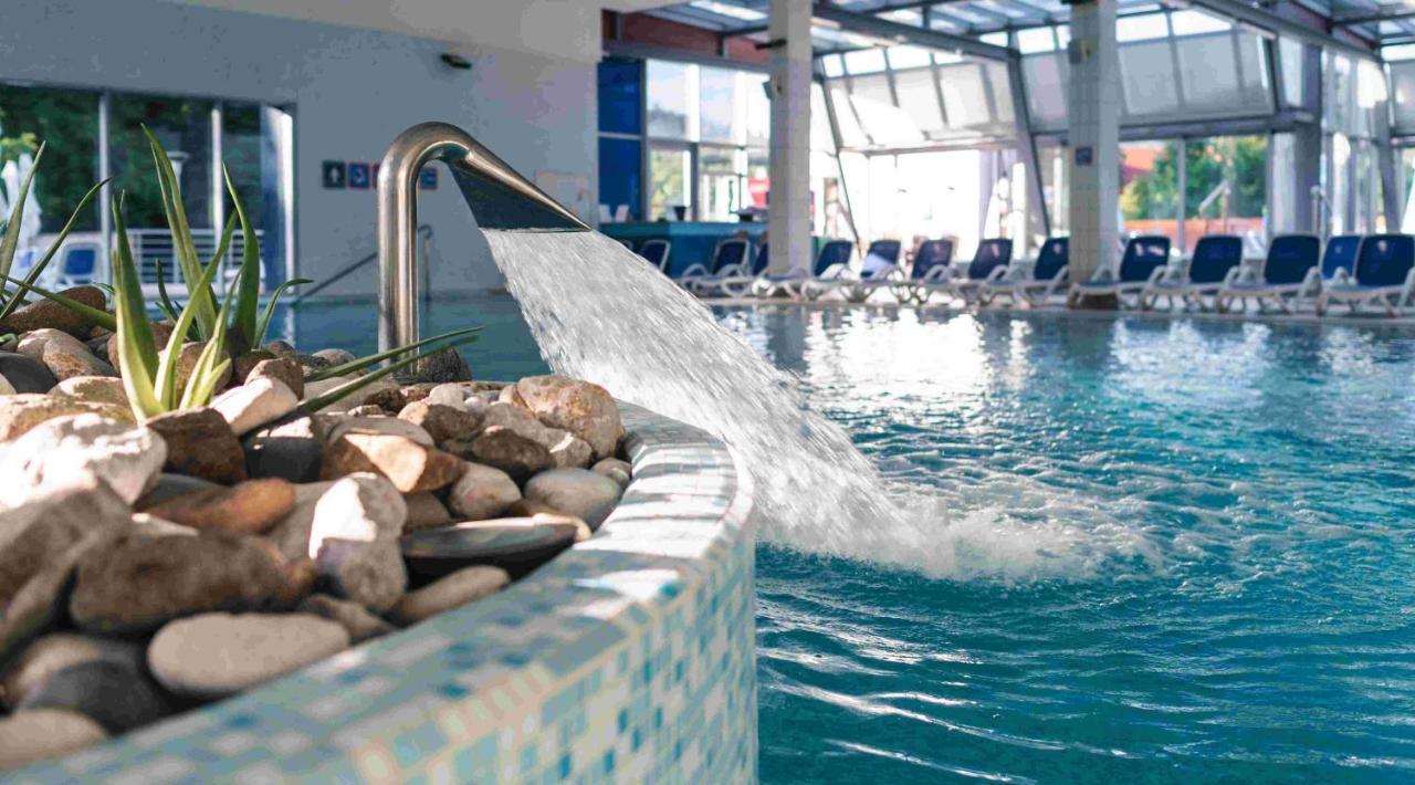 Hotel Vita - Terme ドブラナ エクステリア 写真